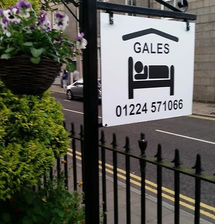 Gales Guesthouse Абърдийн Екстериор снимка